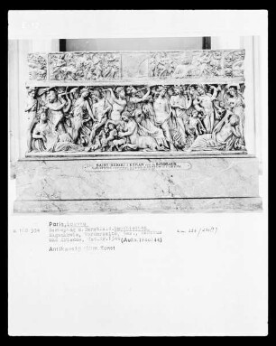 Sarkophag mit Bacchus und Ariadne und Gefolge