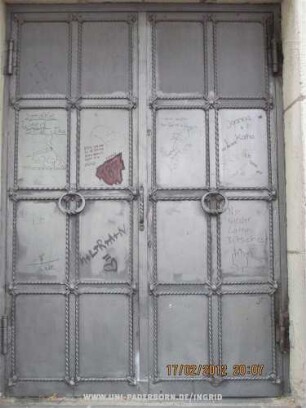 STELL DIR VOR ES IST KRIEG ABER KEINER GEHT HIN | GZUZ | 50765