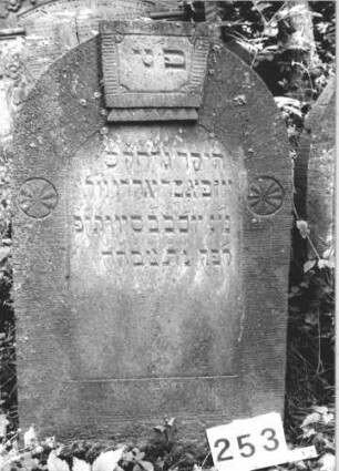 Grabstein 253