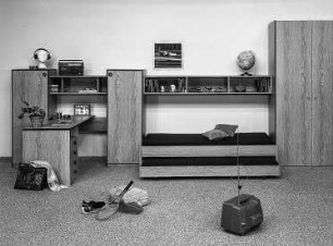 Jugendzimmer (Modell 5048)