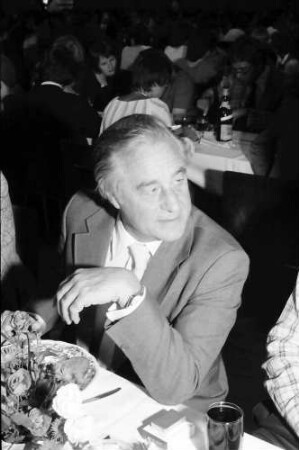 27. Tagung 1977 Chemiker; Sitzreihen im Theater: Lord George Porter of Luddenham