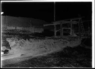 Staustufe Limbach. Wehrbaustelle von unterstrom.