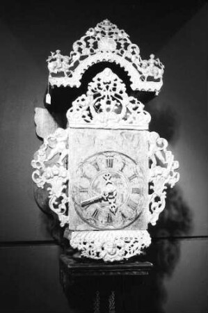 Basel (Schweiz): Wanduhr