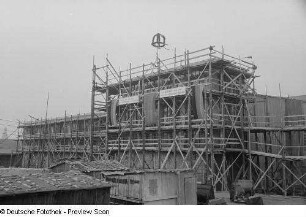 Blick auf die Halle E mit Richtkrone