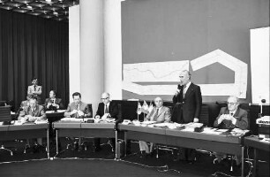 Lörrach: Neues Rathaus; Regio Conférence Tripartite; Konferenzvorsitz