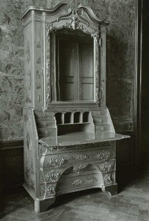 Schreibschrank