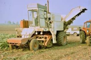 Selbstfahrender Rodelader KS-6B-01