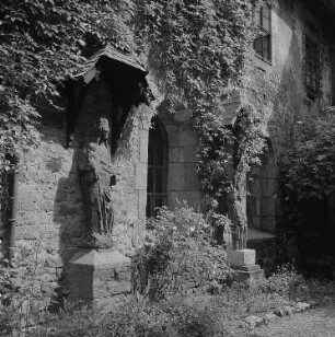 Saalfeld. Stadtmuseum im Franziskanerkloster, Klosterhof