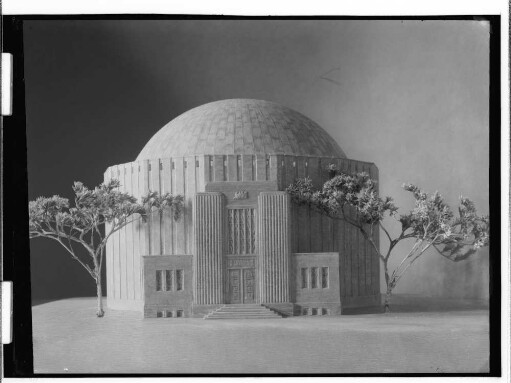 Kuppelbau (Kapelle?): Modell