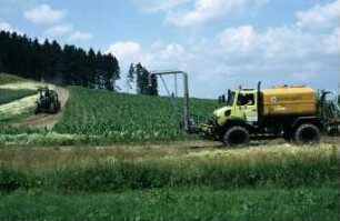 Fotografie: Gülleausbringung, Systemtraktor, Gülletrac selbstfahrend, Güllefass