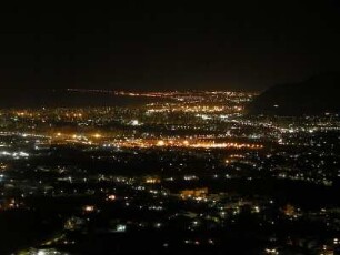 Palermo nachts, Blick von Monreale