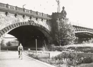 Dresden, Marienbrücke, Eisenbahnbrücke
