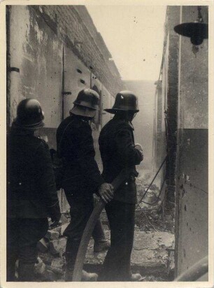 Zerstörungen Zweiter Weltkrieg - Luftangriff 2./3.09.1942. Städtische Musikschule für Jugend und Volk, Sophienstraße 43