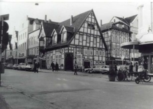 Lange Straße. Detmold. Blickrichtung Norden auf die Kreuzung Krumme Straße. Sammlung Starke