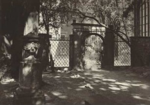 Blick in den "Grünen Friedhof"