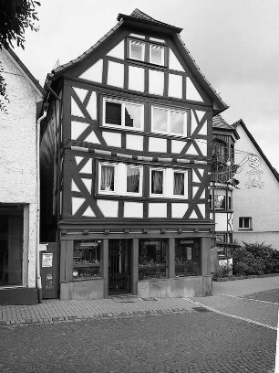 Fachwerkhaus; Schotten, Marktstraße 21