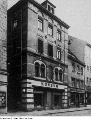 Bautzen, Hauensteingasse 8/Ecke Hintere Reichenstraße. Wohnhaus mit Laden. Straßenansicht