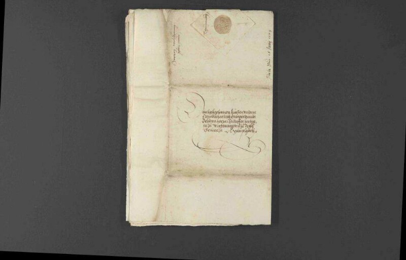 Pfalzgraf Wolfgang teilt Herzog Christoph von Württemberg das Antwortschreiben mit, welches er von König Friedrich II. von Dänemark auf das Kondolenzschreiben wegen des Todes seines Vaters erhalten habe.