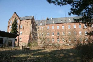 Ehem. Konvikt (Massivbau); Dieburg, Konviktsweg 23