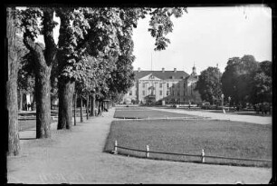 Schwedt (Oder). Schloss. Gartenansicht