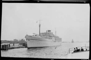 Dunera (1937), British India Steam Nav., London