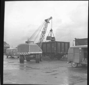 Ulm Gbf. Ausstellung Ladetechnik Fuchs-Bagger Greifer Omm-Wagen