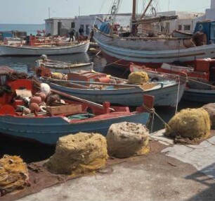 Paros, Náusa. Im Hafen von Náusa