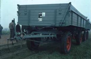 Fotografie: Transport, Transportgerät, Zweiachsanhänger