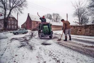 ABM-Maßnahme Schneeschieben, in Beendorf