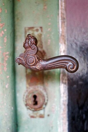 Ueckermünde (Mecklenburg-Vorpommern, Kreis Vorpommern-Greifswald): Wohnhaus, Detailaufnahme: Türgriff