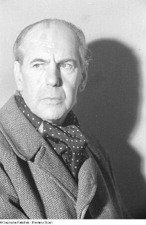 Porträtaufnahmen von Theaterregisseur Jürgen Fehling, Gründer des gleichnamigen Theaters in Berlin