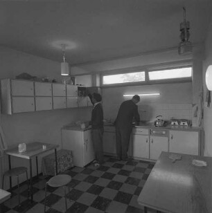Studentenwohnheim in der Waldstadt.
