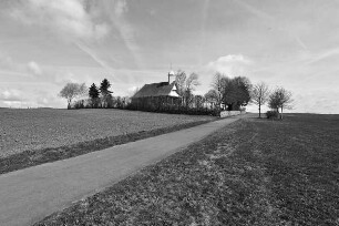Friedhofskapelle (Gefallenendenkmal , Friedhofskapelle); Lautertal, Friedhofsweg 1
