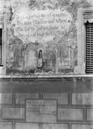 Klapperstein mit Inschrift