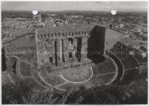 Orange, Théâtre Antique (Amphitheater)
