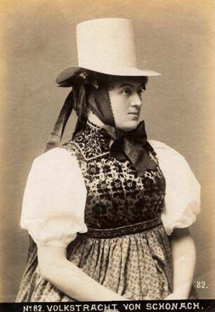 "Volkstracht von Schonach"