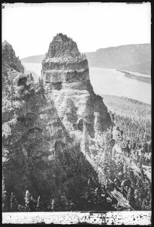 Oregon. St. Peters Dome Columbia River, near The Dalles