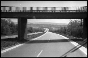 Hedemünden: Autobahn Brückenunterfahrt bei Hedemünden