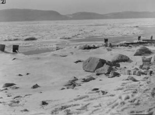 New York, Hudson River im Winter