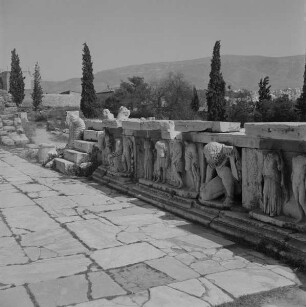 Dionysos-Theater — Bema des Phaidros