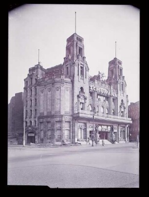 Albert-Schumann-Theater, Frankfurt am Main: Ansicht von Westen (Negativ zu Inv. Nr. TBS 116,10)