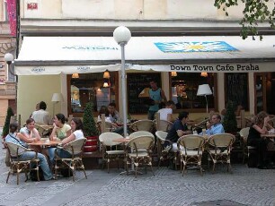Prag - Gasthaus : Gasthaus in Prag, aufgenommen im Mai 2004