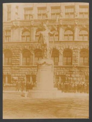 Deutschland bereit! Bismarck geweiht, 1815-1915 : Bismarckfeier in Leipzig