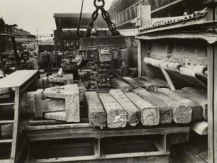 Riesa, Stahl- und Walzwerk, Beschicken