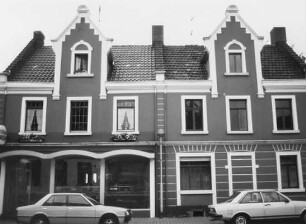 Hattersheim, Hauptstraße 21, Hauptstraße 23