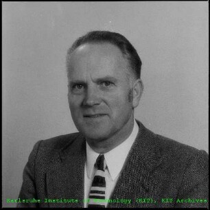 Dipl.-Ing. Alfred Bauer (Leiter der Bauabteilung (BAU))