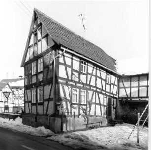 Fachwerkwohnhaus; Nidda, Ernstgasse 1