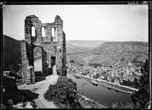 Traben-Trarbach. Ruine der Grävinburg