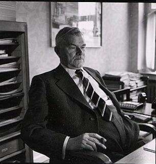Portraitserie Oskar Löbl