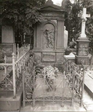 Grabmal für J. P. Šebek